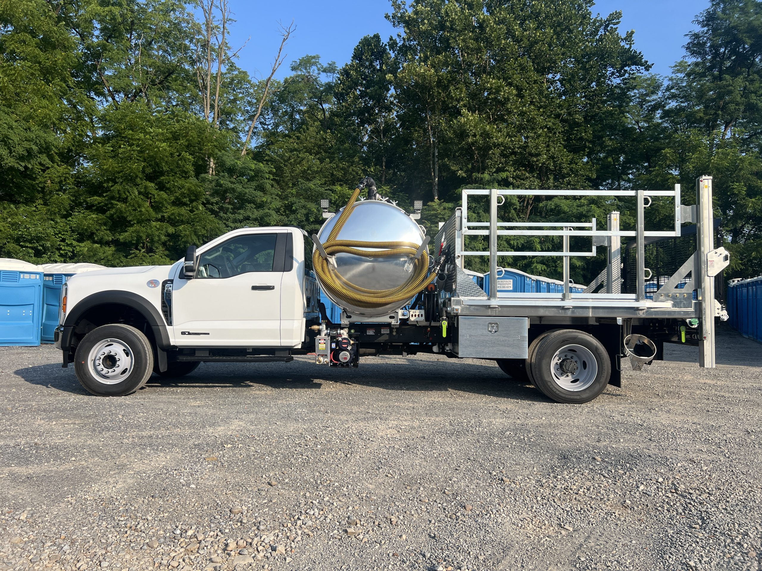 2026 Ford F-600 4x2 with PL1150 (WRT10459)
